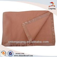 High quality natural 100% Mulberry Silk Blankets
